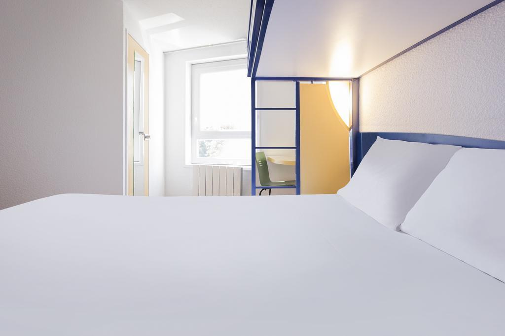 Ibis Budget Orly Chevilly Tram 7 Витри-сюр-Сен Экстерьер фото