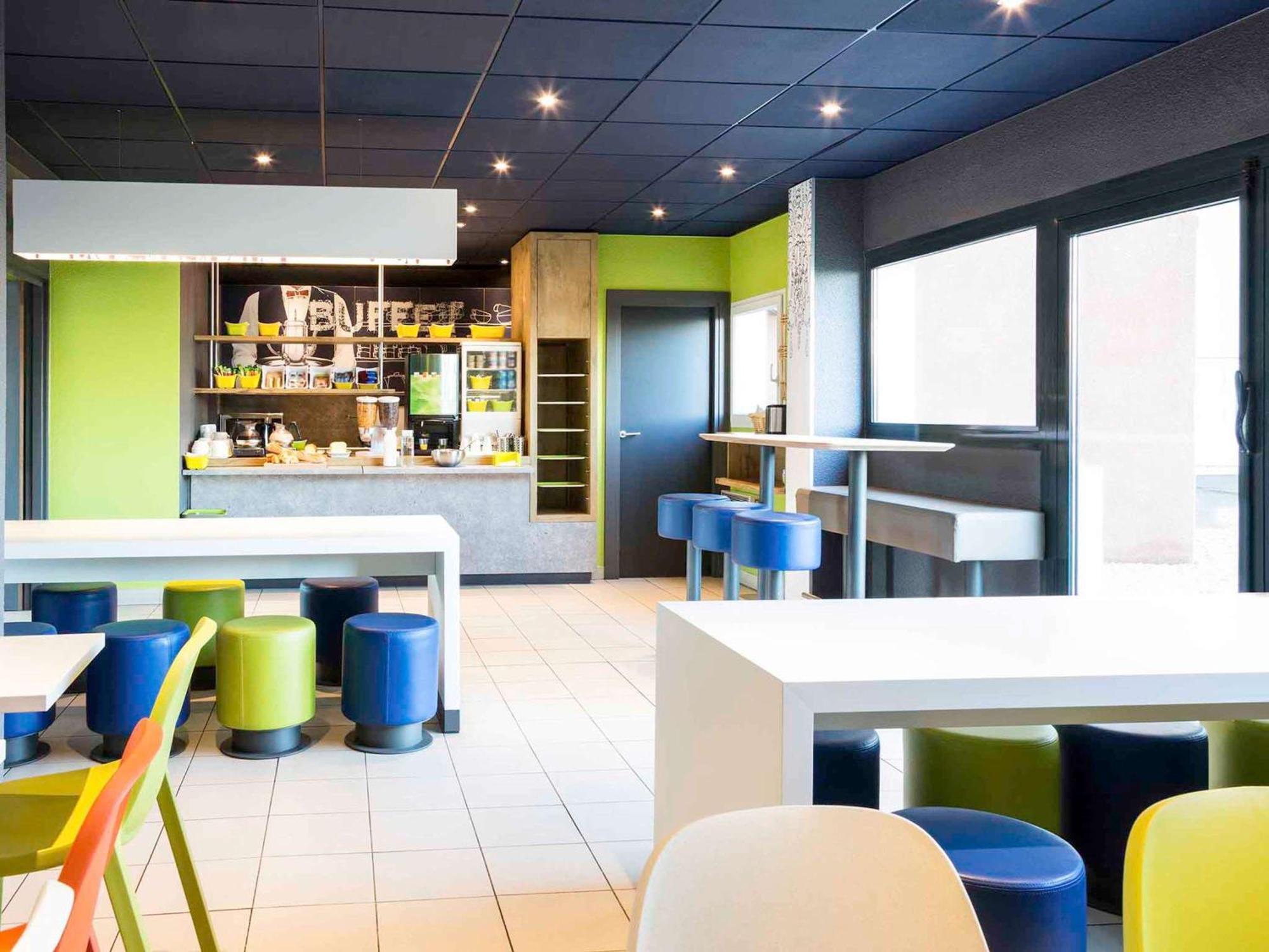 Ibis Budget Orly Chevilly Tram 7 Витри-сюр-Сен Экстерьер фото