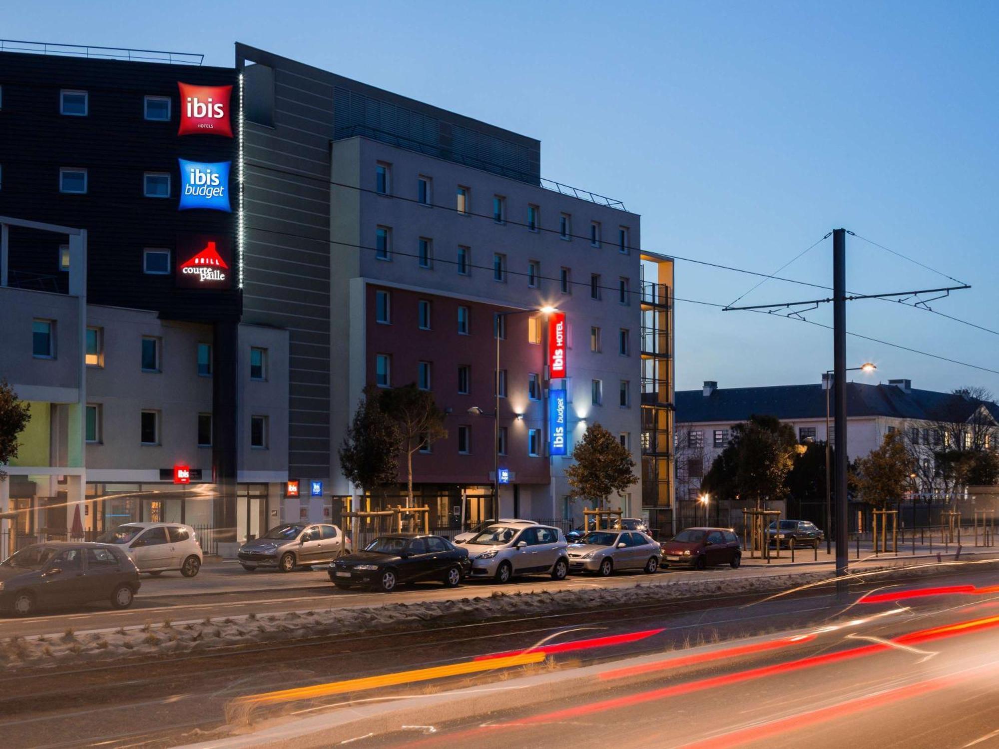 Ibis Budget Orly Chevilly Tram 7 Витри-сюр-Сен Экстерьер фото