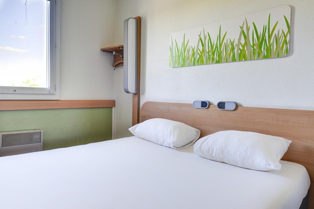 Ibis Budget Orly Chevilly Tram 7 Витри-сюр-Сен Экстерьер фото